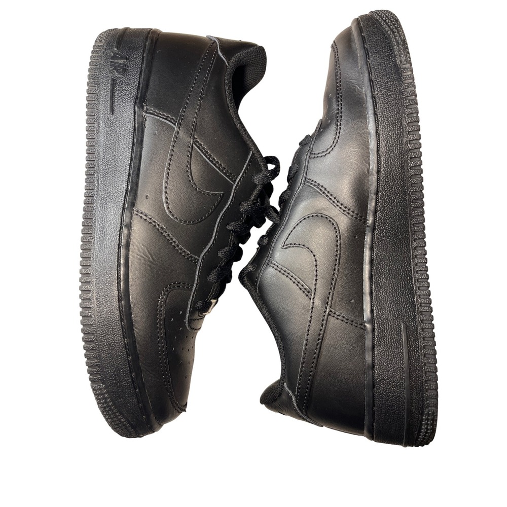 Nike Air Force 1 Low Youth Black Leather Sneakers Size‎ 6.5Y 8.5 women's